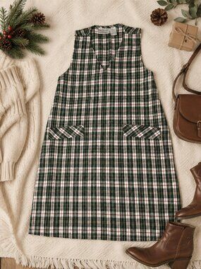 chic Green Plaid Sleeveless Shift Dress